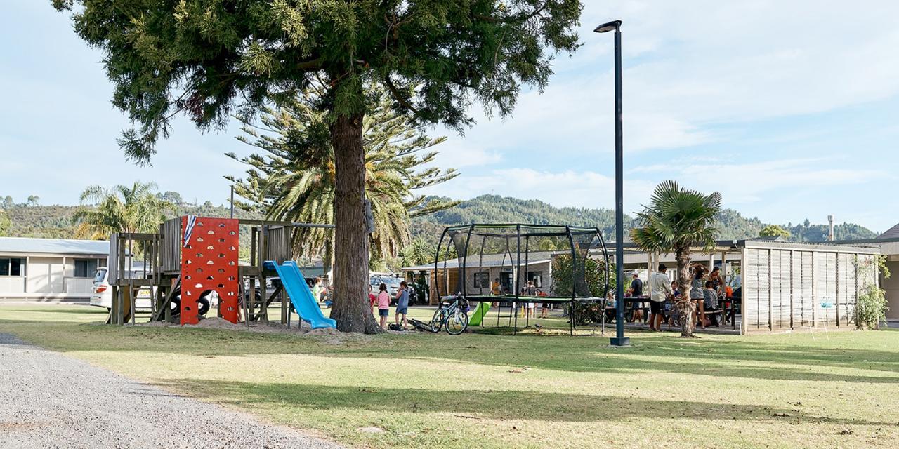 Mercury Bay Holiday Park Whitianga Bagian luar foto